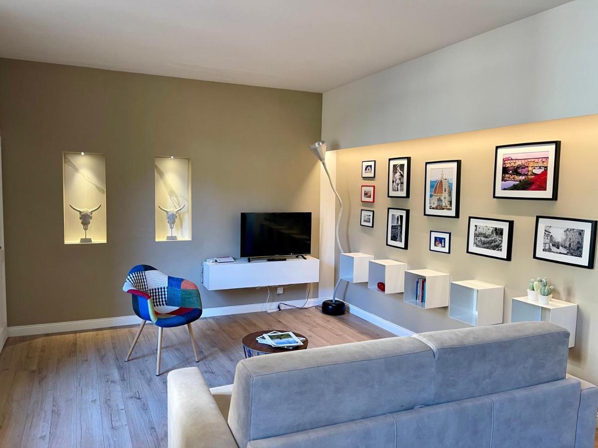 Luxury Apartment In City Center Florencia Exterior foto