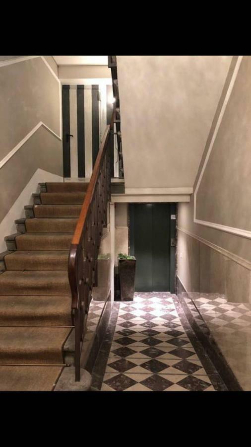 Luxury Apartment In City Center Florencia Exterior foto