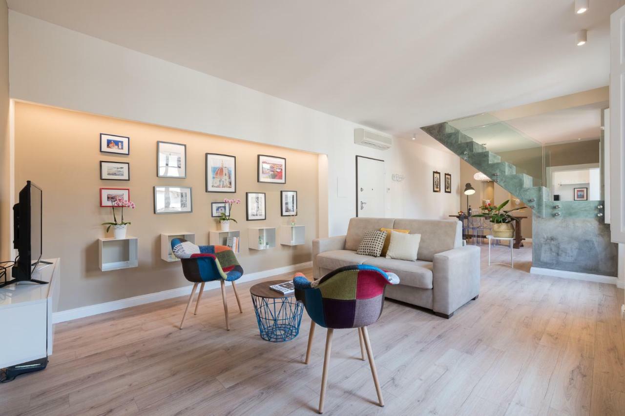 Luxury Apartment In City Center Florencia Exterior foto